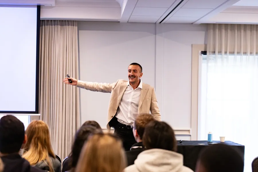 Gen Z keynote speaker for staff conferences, HR events and leadership teams